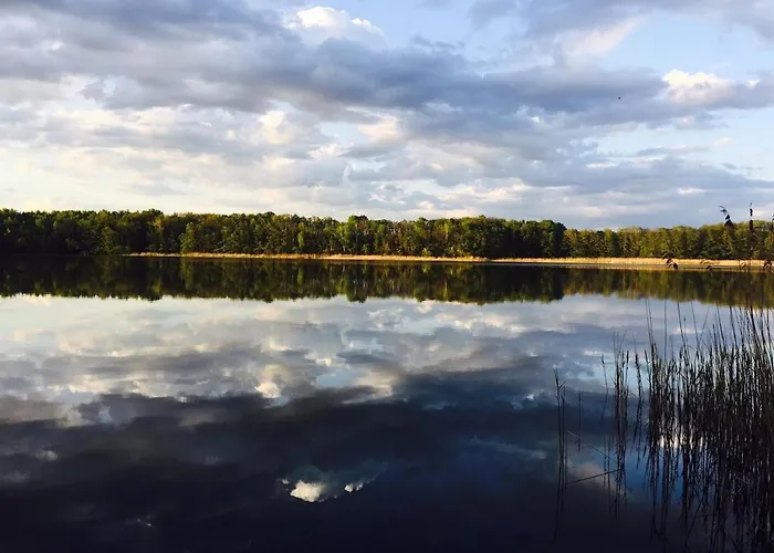 Wieck Am See, Mit Ruderboot Villa
